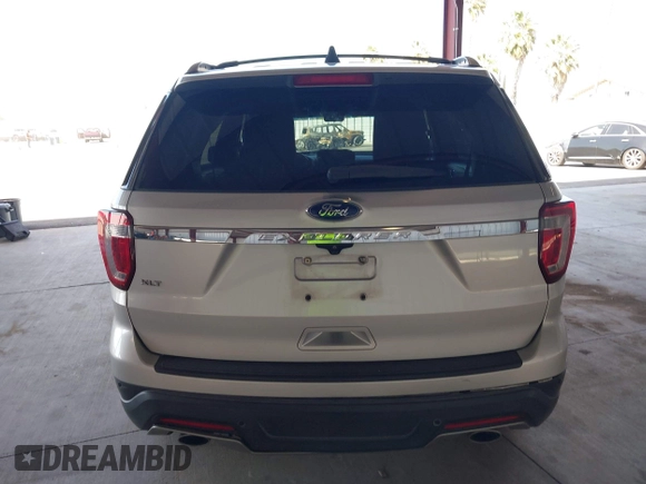 2018 Ford Explorer XLT with VIN 1FM5K7D82JGA19887, listed as a IAAI auction lot 42049120 with 105,748 mi miles and . Bid and sale history available at DreamBid. Image 16.