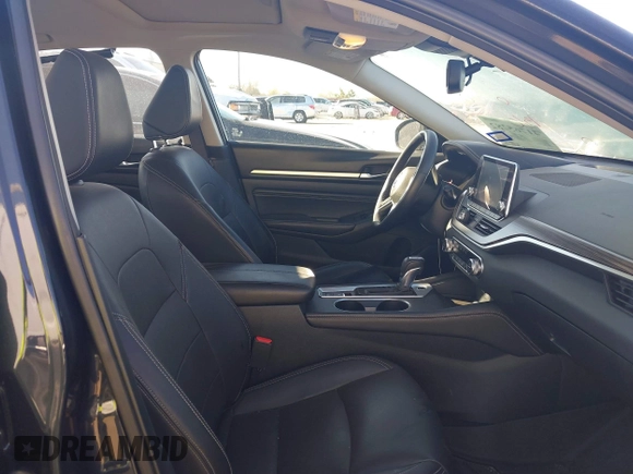 2019 Nissan Altima SL with VIN 1N4BL4EW8KC137862, listed as a IAAI auction lot 41765282 with 54,742 mi miles and . Bid and sale history available at carsss.com. Image 5.