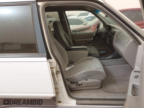 1997 Ford Explorer XL with VIN 1FMDU34E2VUD27976, listed as a IAAI auction lot 41685309 with 191,176 mi miles and . Bid and sale history available at DreamBid. Image 5.