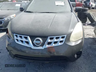 2013 Nissan Rogue S with VIN JN8AS5MT6DW515284, listed as a IAAI auction lot 41785105 with 206,467 mi miles. Bid and sale history available at carsss.com. Image 6.