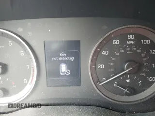 2017 Hyundai Tucson Sport z VIN KM8J33A22HU388846, wystawiony jako Copart lot #56691065 z przebiegiem Nie podano mil oraz Szkoda całkowita • Salvage title. Historia ofert i sprzedaży dostępna na DreamBid. Obrazek 9.