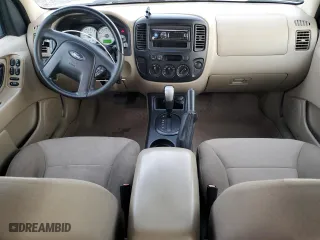 2007 Ford Escape XLS with VIN 1FMYU92Z37KA03346, listed as a Copart auction lot 84207824 with 181,969 mi miles and Clean Title. Bid and sale history available at carsss.com. Image 8.