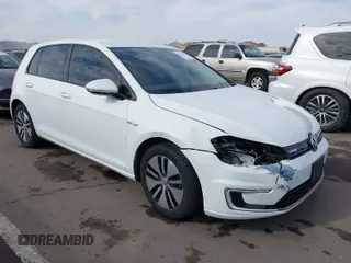 2016 Volkswagen Golf SE z VIN WVWKP7AU5GW910703, wystawiony jako IAAI lot #41871638 z przebiegiem 65 328 mil mil oraz . Historia ofert i sprzedaży dostępna na DreamBid. Obrazek 1.