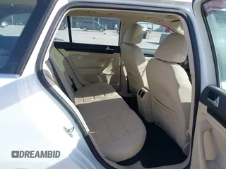 2014 Volkswagen Jetta TDI w/Sunroof & Nav with VIN 3VWPL7AJ0EM608544, listed as a IAAI auction lot 42549920 with 185,900 mi miles and . Bid and sale history available at DreamBid. Image 8.