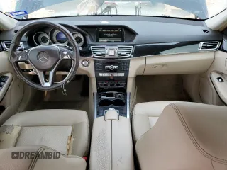 2014 Mercedes-Benz E 350 Sport z VIN WDDHF5KB9EA882032, wystawiony jako Copart lot #54559845 z przebiegiem 153 296 mil mil oraz Szkoda całkowita • Salvage title. Historia ofert i sprzedaży dostępna na DreamBid. Obrazek 8.