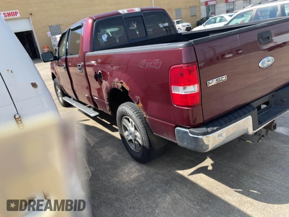 2006 Ford F-150 XLT with VIN 1FTPW14566FB12445, listed as a IAAI auction lot 42081245 with 209,417 mi miles. Bid and sale history available at carsss.com. Image 3.