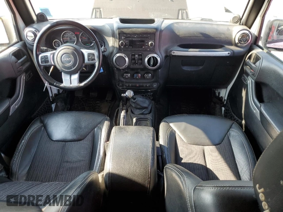 2013 Jeep Wrangler Unlimited Sport z VIN 1C4HJWDG9DL581643, wystawiony jako Copart lot #60775805 z przebiegiem 148 959 mil mil oraz Czysty tytuł • Clean title. Historia ofert i sprzedaży dostępna na DreamBid. Obrazek 8.