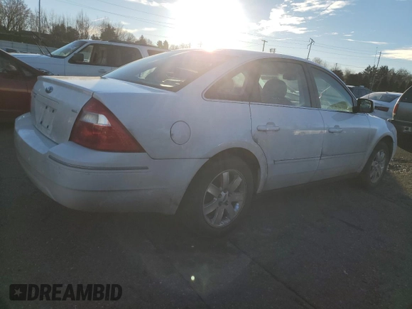 2006 Ford Five Hundred SEL with VIN 1FAFP27126G127709, listed as a Copart auction lot 86975104 with 39,282 mi miles and Salvage Title. Bid and sale history available at carsss.com. Image 3.