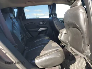 2018 Jeep Cherokee Latitude Plus z VIN 1C4PJMLX0JD622295, wystawiony jako Copart lot #57679075 z przebiegiem 123 743 mil mil oraz Szkoda całkowita • Salvage title. Historia ofert i sprzedaży dostępna na DreamBid. Obrazek 11.