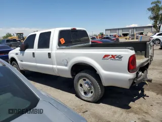 2003 Ford Super Duty F-250 XL with VIN 1FTNW21P03EC77086, listed as a Copart auction lot 56126444 with 0 mi miles and Non Repairable. Bid and sale history available at carsss.com. Image 2.