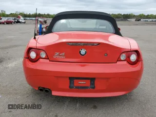 2005 BMW Z4 2.5i z VIN 4USBT33505LS56955, wystawiony jako Copart lot #56021245 z przebiegiem 112 859 mil mil oraz Tytuł czysty. Historia ofert i sprzedaży dostępna na DreamBid. Obrazek 6.