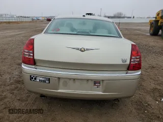 2006 Chrysler 300 C with VIN 2C3KA63H56H535392, listed as a Copart auction lot 51499865 with 108,737 mi miles and Salvage Title. Bid and sale history available at carsss.com. Image 6.