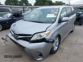 2018 Toyota Sienna LE Auto Access Seat with VIN 5TDKZ3DC3JS917131, listed as a IAAI auction lot 42250342 with 174,159 mi miles and . Bid and sale history available at DreamBid. Image 2.
