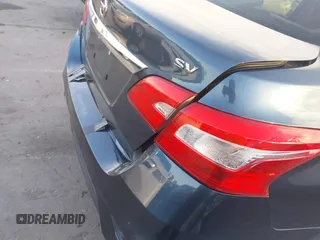 2017 Nissan Sentra SV with VIN 3N1AB7AP9HL635755, listed as a IAAI auction lot 42030651 with 147,418 mi miles and . Bid and sale history available at DreamBid. Image 12.