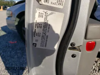 2002 Cadillac Seville Luxury SLS z VIN 1G6KS54Y42U192862, wystawiony jako Copart lot #73684734 z przebiegiem 81 594 mil mil oraz Szkoda całkowita • Salvage title. Historia ofert i sprzedaży dostępna na DreamBid. Obrazek 12.