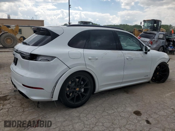 2021 Porsche Cayenne GTS with VIN WP1AG2AY6MDA33873, listed as a Copart auction lot 59215004 with 18,833 mi miles and Salvage title. Bid and sale history available at DreamBid. Image 3.