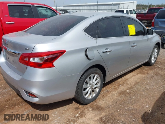 2019 Nissan Sentra SV z VIN 3N1AB7AP2KY296928, wystawiony jako IAAI lot #41923708 z przebiegiem 70 853 mil mil oraz . Historia ofert i sprzedaży dostępna na DreamBid. Obrazek 4.