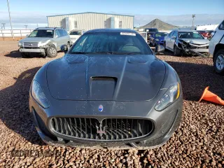 2017 Maserati GranTurismo Sport with VIN ZAM45VLA5H0214512, listed as a Copart auction lot 42129114 with 21,600 mi miles. Bid and sale history available at carsss.com. Image 5.