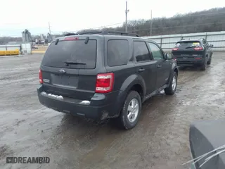 2008 Ford Escape XLT with VIN 1FMCU03148KC05614, listed as a IAAI auction lot 41742231 with 264,599 mi miles. Bid and sale history available at carsss.com. Image 4.