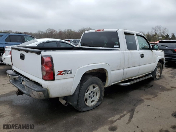2005 Chevrolet Silverado 1500 Z71 with VIN 2GCEK19B251281014, listed as a Copart auction lot 53957545 with 0 mi miles and Clean Title. Bid and sale history available at carsss.com. Image 3.