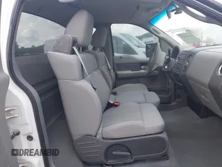 2007 Ford F-150 XL z VIN 1FTRF12W07NA59933, wystawiony jako IAAI lot #42491520 z przebiegiem Nie podano mil oraz . Historia ofert i sprzedaży dostępna na DreamBid. Obrazek 8.
