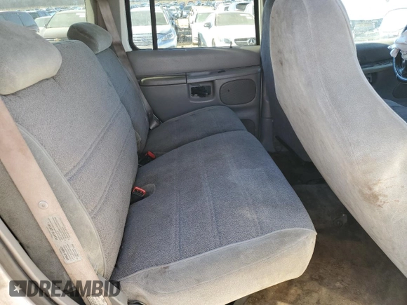 1998 Ford Explorer XLT с VIN 1FMZU35P5WUB89292, выставлен на аукционе Copart как лот 42007425 с пробегом 322 407 миль миль и Списание • Salvage title. История ставок и продаж доступна на DreamBid. Изображение 10.