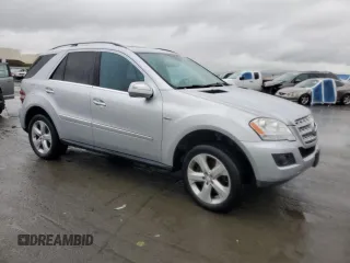 2010 Mercedes-Benz M 350 with VIN 4JGBB2FB3AA578236, listed as a Copart auction lot 48998425 with 192,356 mi miles and Clean Title. Bid and sale history available at DreamBid. Image 4.