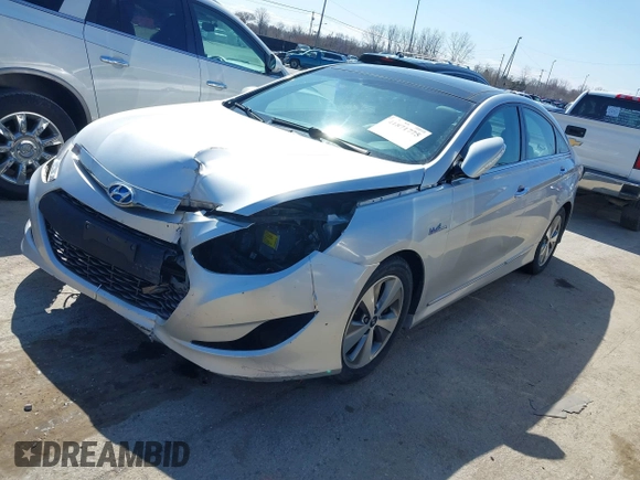 2012 Hyundai Sonata Hybrid z VIN KMHEC4A42CA054710, wystawiony jako IAAI lot #41871775 z przebiegiem Nie podano mil oraz . Historia ofert i sprzedaży dostępna na DreamBid. Obrazek 2.