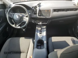 2021 Honda HR-V EX with VIN 3CZRU6H53MM734952, listed as a Copart auction lot 88103385 with 37,722 mi miles and Salvage Title. Bid and sale history available at carsss.com. Image 8.