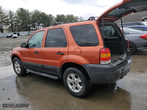 2007 Ford Escape XLT with VIN 1FMCU93137KA28475, listed as a Copart auction lot 47071585 with 192,128 mi miles and Salvage Title. Bid and sale history available at carsss.com. Image 2.