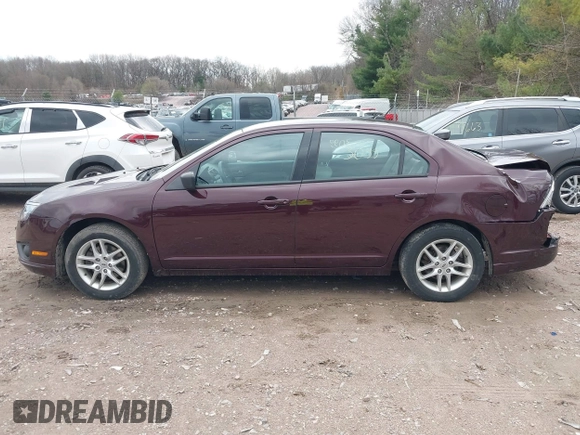2012 Ford Fusion S with VIN 3FAHP0GA7CR361149, listed as a IAAI auction lot 42113099 with 75,495 mi miles and . Bid and sale history available at carsss.com. Image 14.