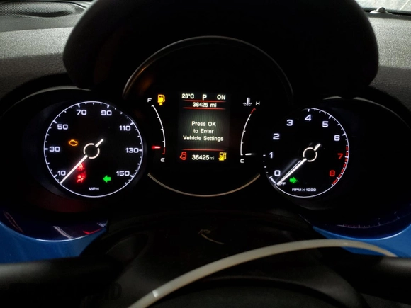 2019 FIAT 500X Trekking Plus with VIN ZFBNFYD16KP773901, listed as a Copart auction lot 63914355 with 36,425 mi miles and Salvage title. Bid and sale history available at DreamBid. Image 9.