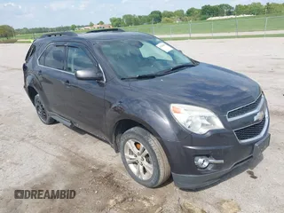 2013 Chevrolet Equinox LT z VIN 2GNALPEK4D6106826, wystawiony jako IAAI lot #42206991 z przebiegiem 209 046 mil mil oraz . Historia ofert i sprzedaży dostępna na DreamBid. Obrazek 1.