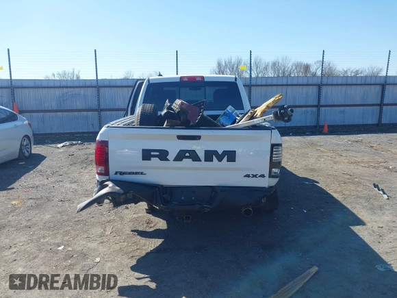 2018 Ram 1500 Rebel with VIN 1C6RR7YT6JS116739, listed as a IAAI auction lot 41737337 with 171,232 mi miles. Bid and sale history available at carsss.com. Image 16.