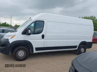 2024 Ram ProMaster Cargo Tradesman with VIN 3C6LRVDG1RE132283, listed as a IAAI auction lot 41938357 with 31,413 mi miles and . Bid and sale history available at DreamBid. Image 14.