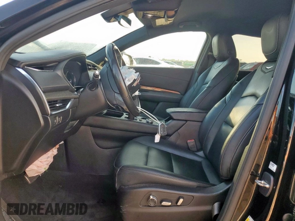 2020 Cadillac XT4 FWD Sport with VIN 1GYFZER45LF146781, listed as a Copart auction lot 65171615 with 65,177 mi miles and Salvage title. Bid and sale history available at DreamBid. Image 7.
