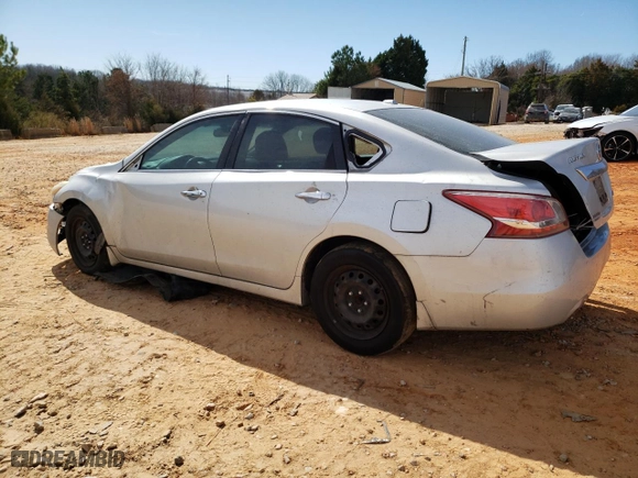 2014 Nissan Altima 2.5 SV with VIN 1N4AL3AP5EC328535, listed as a Copart auction lot 47414395 with 145,442 mi miles and Salvage Title. Bid and sale history available at carsss.com. Image 2.