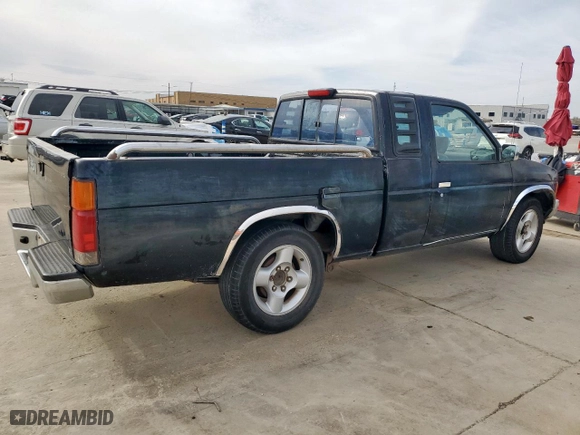 1994 Nissan Trucks 2WD XE with VIN 1N6SD16S4RC417268, listed as a Copart auction lot 47942355 with 321,725 mi miles and Salvage Title. Bid and sale history available at carsss.com. Image 3.