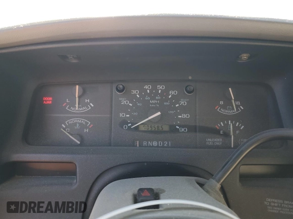 1994 Ford Aerostar z VIN 1FMCA11U7RZA67524, wystawiony jako Copart lot #87328814 z przebiegiem 70 958 mil mil oraz Czysty tytuł • Clean title. Historia ofert i sprzedaży dostępna na DreamBid. Obrazek 9.