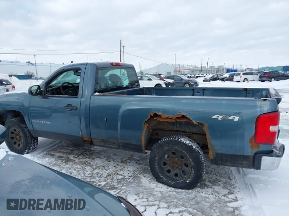 2008 Chevrolet Silverado 1500 Work Truck with VIN 1GCEK14C38Z280529, listed as a IAAI auction lot 41542019 with 188,094 mi miles. Bid and sale history available at carsss.com. Image 14.