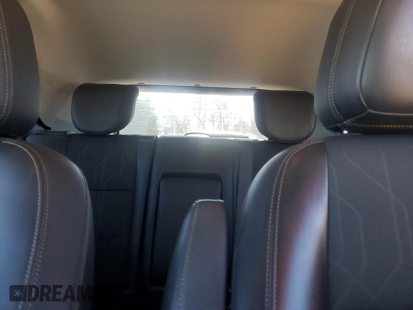 2022 Chevrolet Trax LT with VIN KL7CJPSM2NB520387, listed as a Copart auction lot 47321075 with 48,746 mi miles and Salvage Title. Bid and sale history available at carsss.com. Image 10.