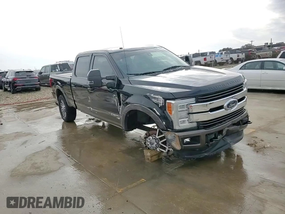 2017 Ford Super Duty F-250 SRW Lariat with VIN 1FT7W2BTXHEC19787, listed as a Copart auction lot 44925605 with 143,552 mi miles and Salvage Title. Bid and sale history available at carsss.com. Image 13.