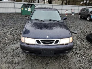 2001 Saab 9-3 with VIN YS3DD58H812003501, listed as a Copart auction lot 51526175 with 162,220 mi miles and Salvage Title. Bid and sale history available at carsss.com. Image 5.