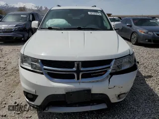 2016 Dodge Journey SXT with VIN 3C4PDCBG8GT198645, listed as a Copart auction lot 52147075 with 137,648 mi miles and Salvage Title. Bid and sale history available at carsss.com. Image 5.