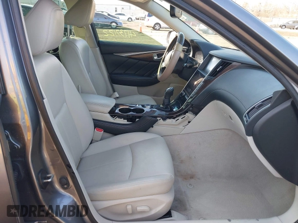 2019 Infiniti Q50 3.0t LUXE with VIN JN1EV7AP7KM513059, listed as a IAAI auction lot 41737122 with 77,337 mi miles. Bid and sale history available at carsss.com. Image 5.