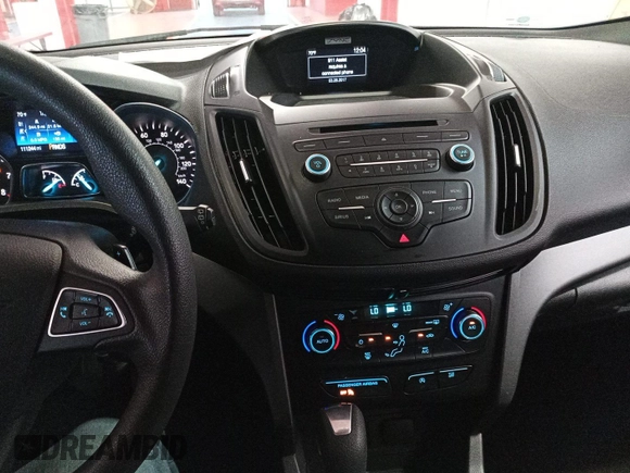 2017 Ford Escape SE z VIN 1FMCU0GD9HUD67764, wystawiony jako IAAI lot #42566602 z przebiegiem 111 244 mil mil oraz . Historia ofert i sprzedaży dostępna na DreamBid. Obrazek 21.