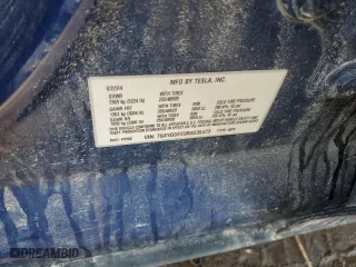 2024 Tesla Model Y Long Range with VIN 7SAYGDEE9RA235473, listed as a Copart auction lot 47275725 with 3,195 mi miles and Salvage Title. Bid and sale history available at carsss.com. Image 12.