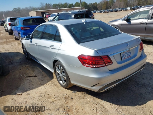 2014 Mercedes-Benz E-Class E 250 BlueTEC Luxury with VIN WDDHF0EB6EA967831, listed as a IAAI auction lot 41660612 with 187,041 mi miles. Bid and sale history available at carsss.com. Image 3.