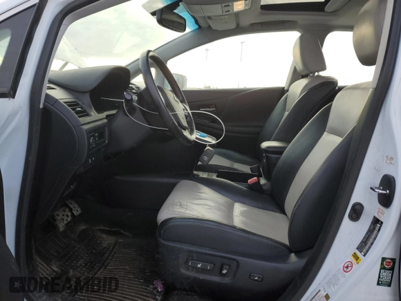 2010 Lexus HS 250h with VIN JTHBB1BA4A2004412, listed as a Copart auction lot 46927045 with 289,858 mi miles and Salvage Title. Bid and sale history available at DreamBid. Image 7.