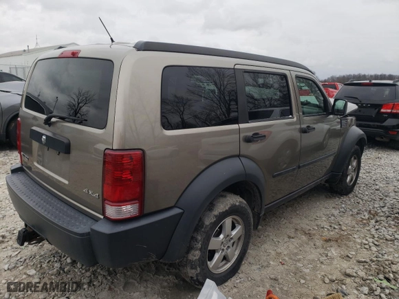 2007 Dodge Nitro SXT with VIN 1D8GU28K87W663653, listed as a Copart auction lot 46747264 with 130,350 mi miles and Non Repairable. Bid and sale history available at carsss.com. Image 3.